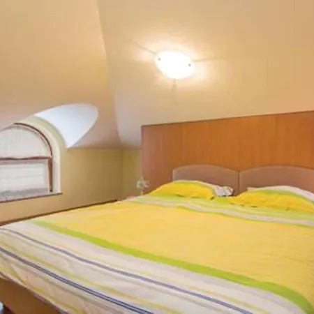 House Teuta Close To The Sea